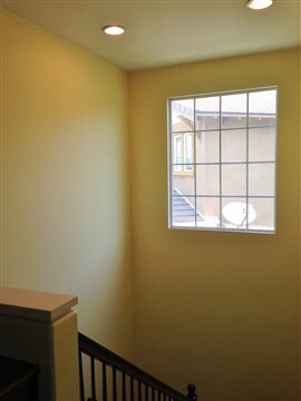 Building Photo - 40126 Canton Ct