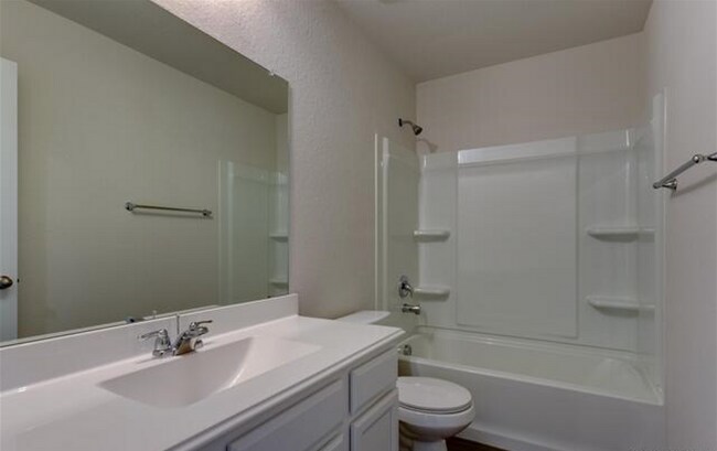 Building Photo - BEAUTIFUL NEW CONSTRUCTION IN HIDDENBROOKE