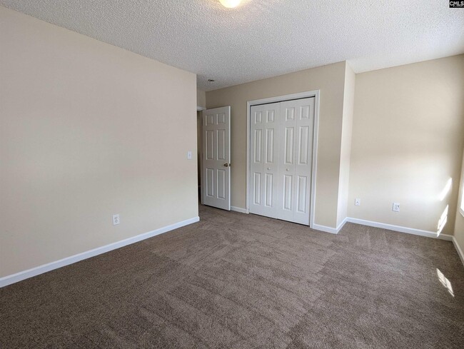 Building Photo - 19 Ironwood Way