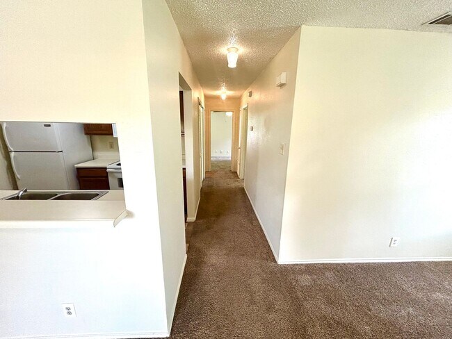 Building Photo - 3607 Bremen Ave