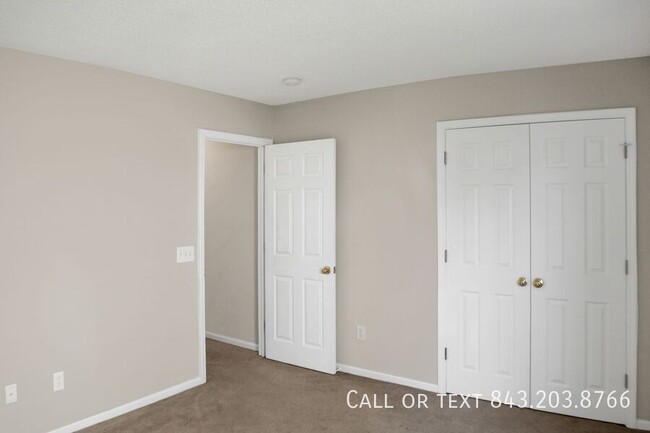 Building Photo - 4015 Broken Arrow Dr