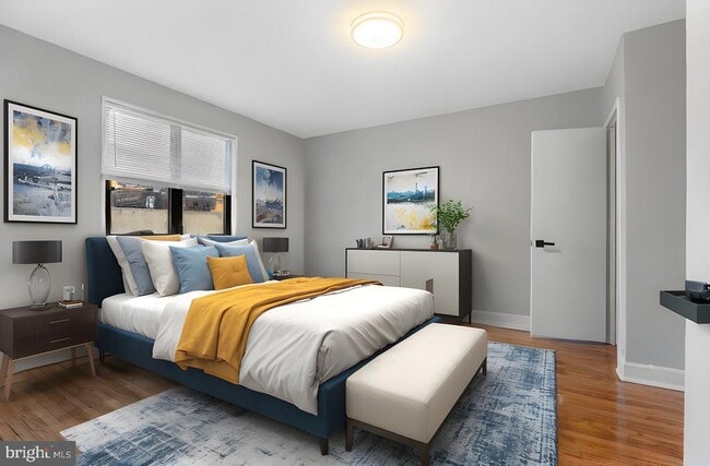 Building Photo - 131 Forest Ave