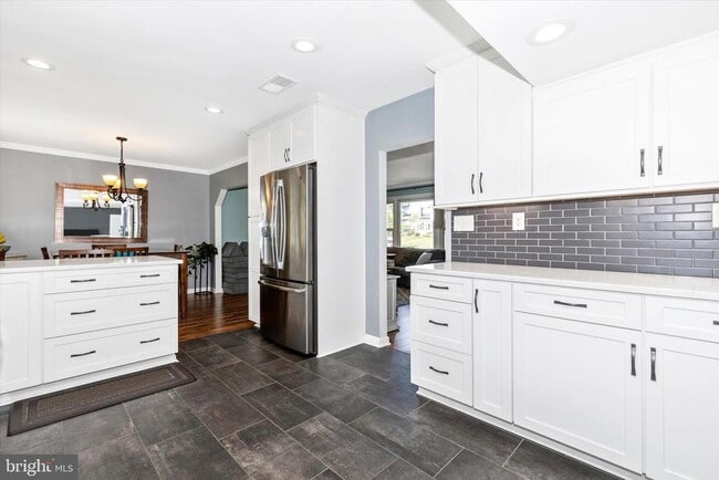 Building Photo - 3004 Peebles Ct