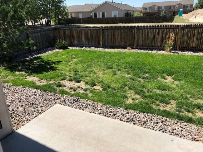 Building Photo - Ranch-Style 3BD Duplex featuring One-Level Living in Falcon! - Security Deposit Waiver Available