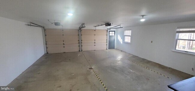 Building Photo - 151 Bollinger Rd