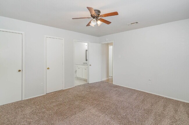 Building Photo - Cozy 2BD Home with Modern Touches in Arlington, TX