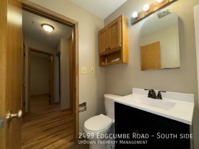 Building Photo - 2499 Edgcumbe Rd