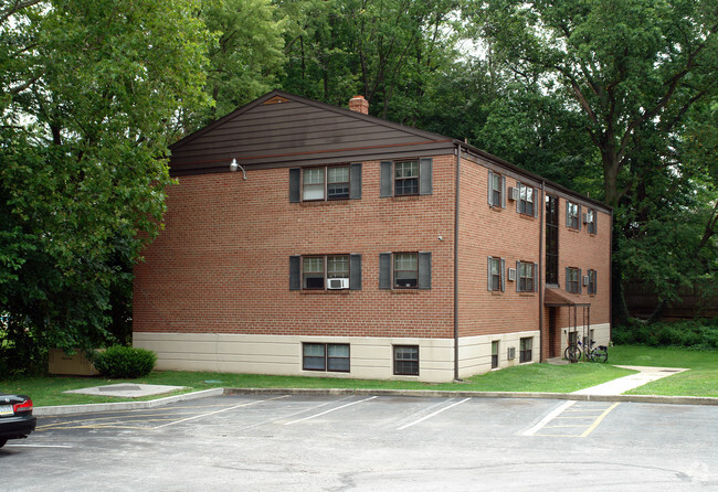 Building Photo - Maryland Apartments