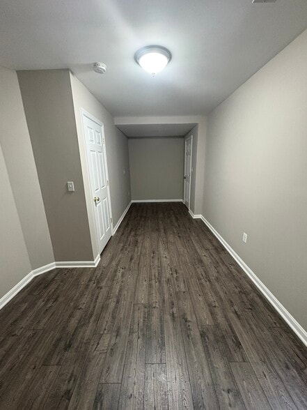 Building Photo - 3197 Tulip Tree Pl