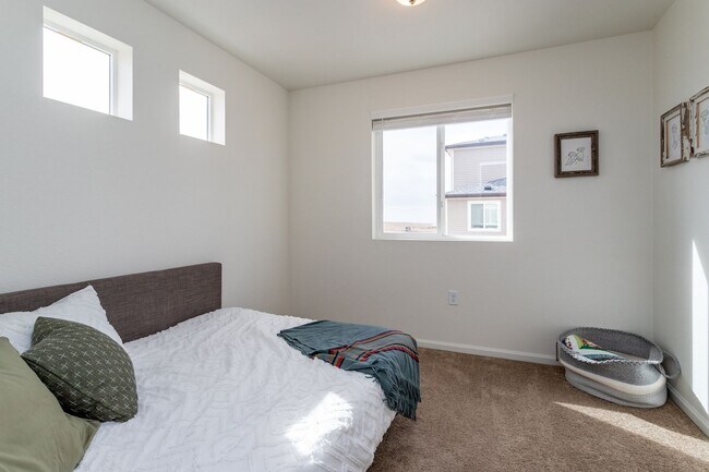 Building Photo - Stylish Three-Level Home in Banning Lewis Ranch!!