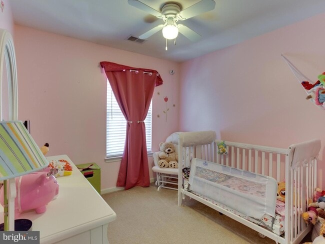 Building Photo - 8022 Forest Ridge Dr