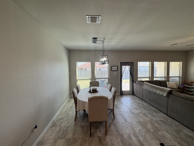 Building Photo - 7507 McCulloch Rd