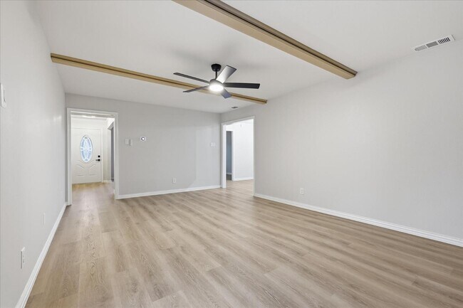 Building Photo - 5719 Enchanted Ln