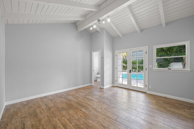 Building Photo - 15473 Lemay St