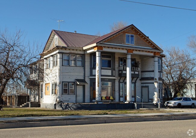 Building Photo - 409 N Kimball Ave
