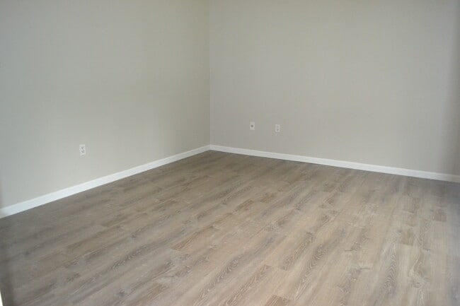 Bedroom - 85 Old Town Rd