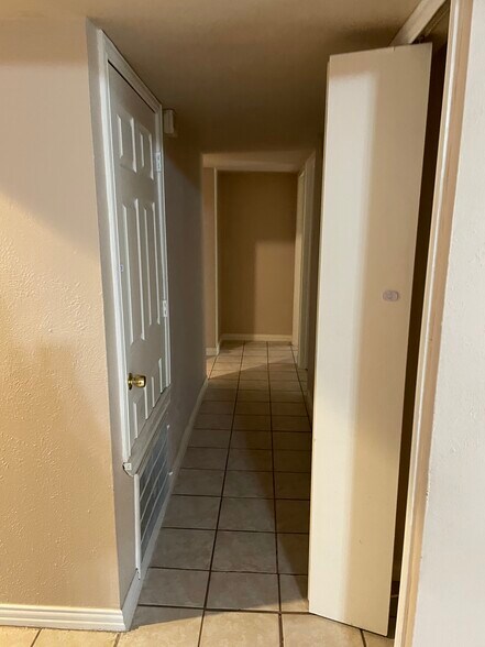 Building Photo - 11621 Kilkirk Ln