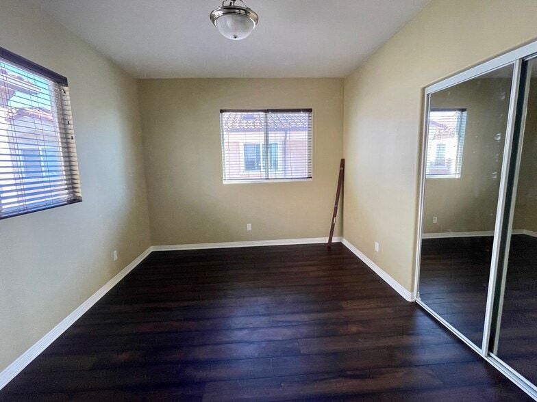 Building Photo - 1712 Ruxton Ln