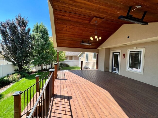 Building Photo - 3106 66th Ave Ct