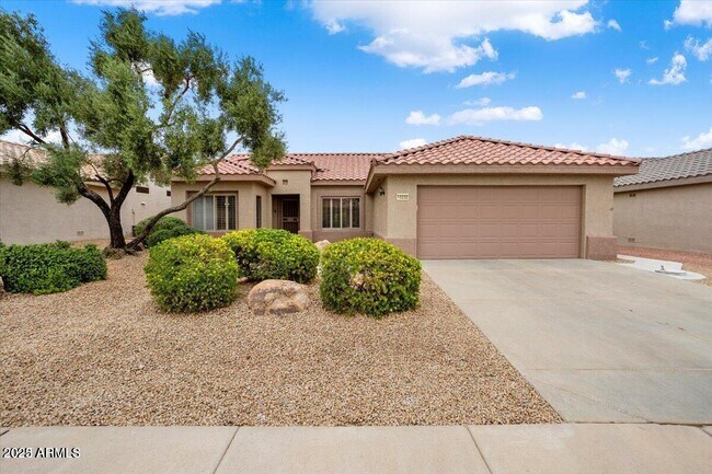 Primary Photo - 16232 W Tapatio Dr