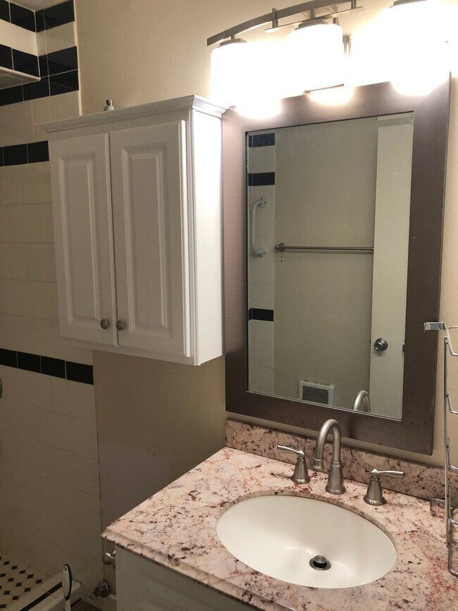 Building Photo - stlouis