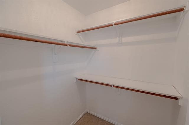 Building Photo - 1607 Lake Eden Dr