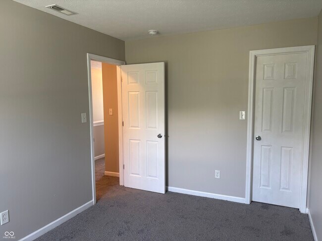 Building Photo - 8151 Firefly Way
