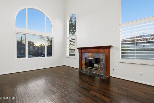 Building Photo - 25301 Prado De Los Arboles