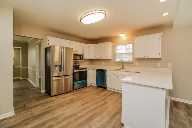 Building Photo - 381 Stone Mill Rd