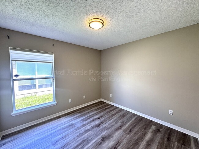 Building Photo - 7305 Marseille Cir
