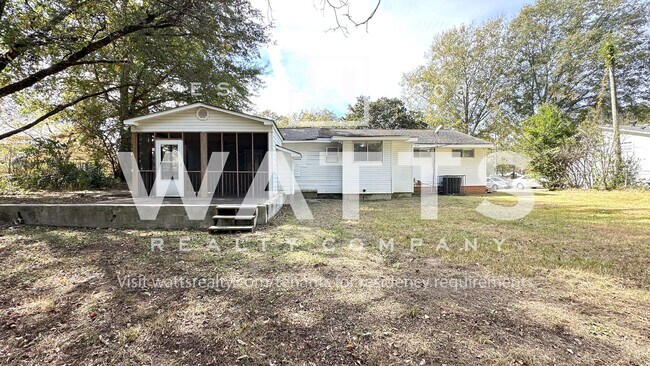 Building Photo - 5021 Sutherland Rd