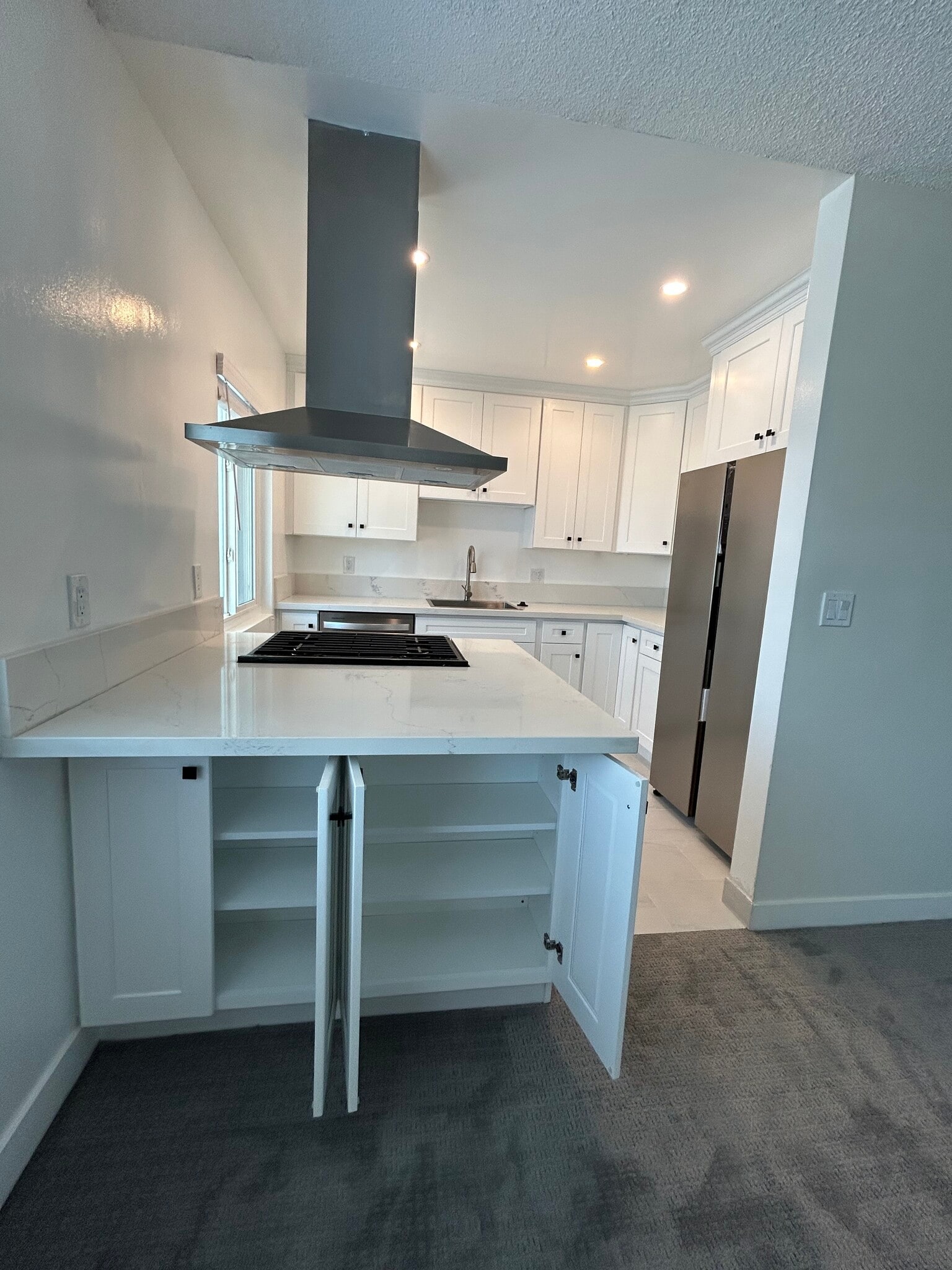 Cooking Island Storage - 325 S Doheny Dr