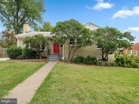 Building Photo - 6095 Wilson Blvd