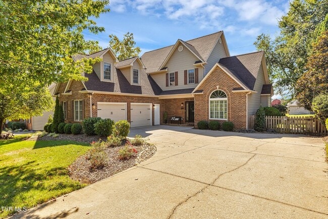 Primary Photo - 109 Emerald Chase Cir