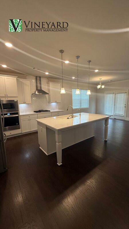Building Photo - 5295 Blue Mountain Ln