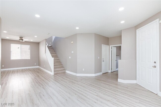 Building Photo - 6813 Baby Jade Ct
