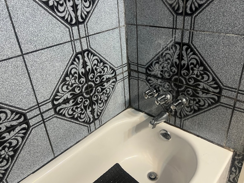 Building Photo - 219 S Panama St