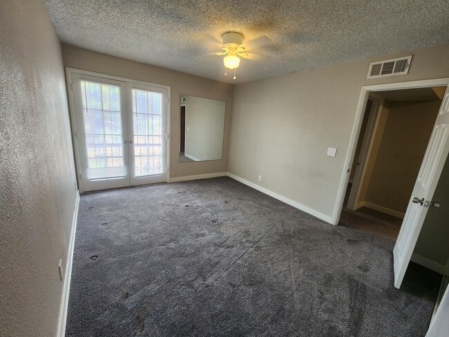 Building Photo - 1291 Elizabeth Ave