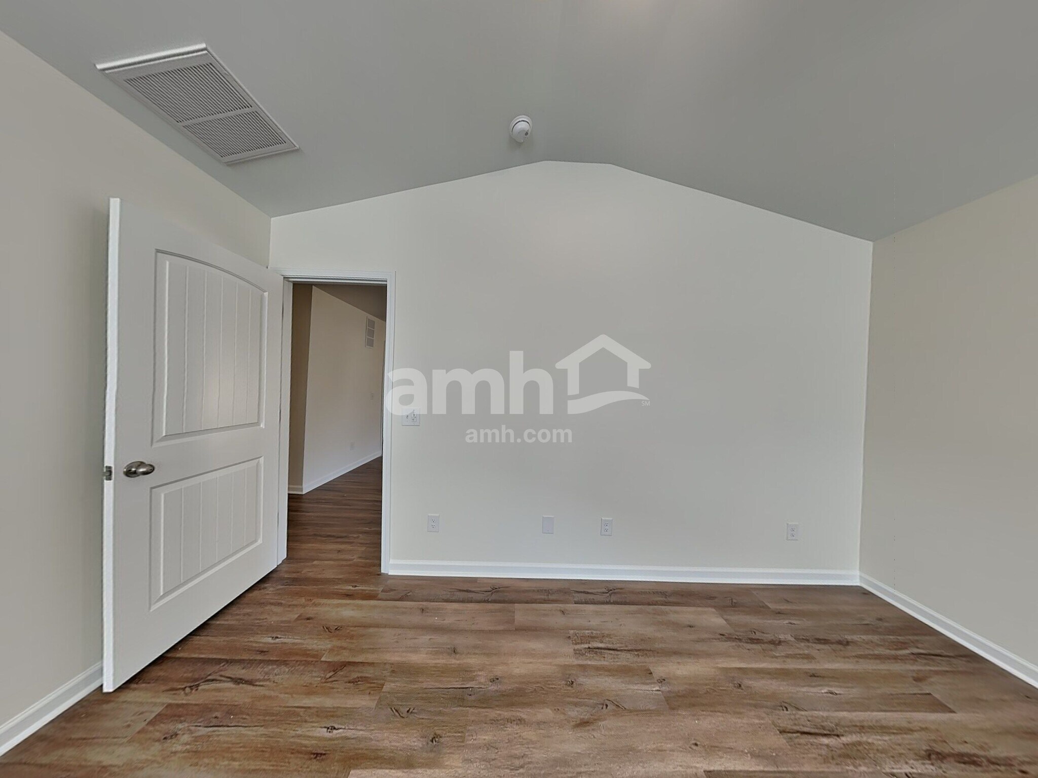 Building Photo - 1370 John Swann St