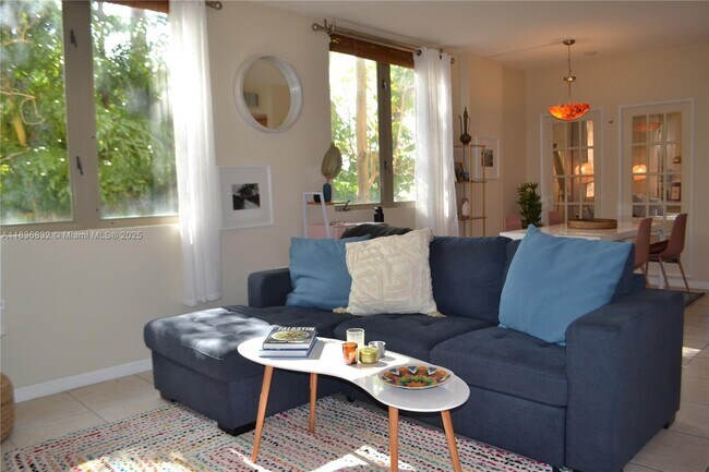 Primary Photo - 2630 SW 28th St