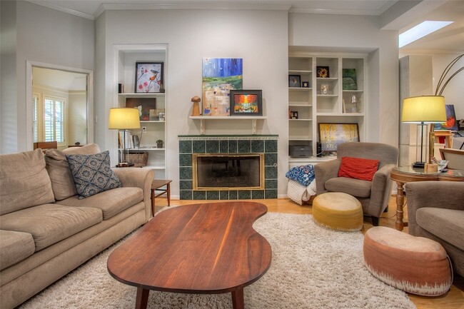 Building Photo - 134 Waters Edge