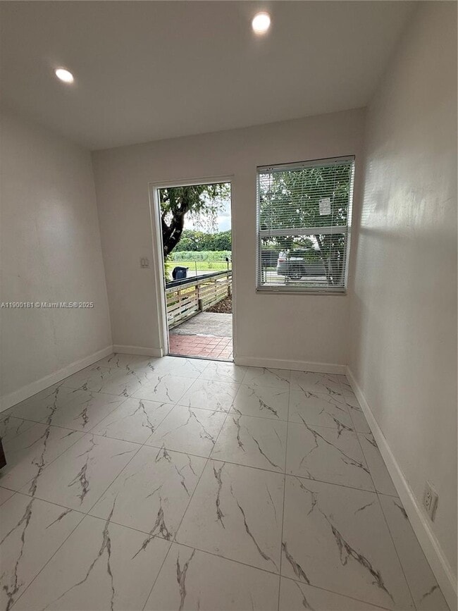 Building Photo - 26741 SW 139th Ave