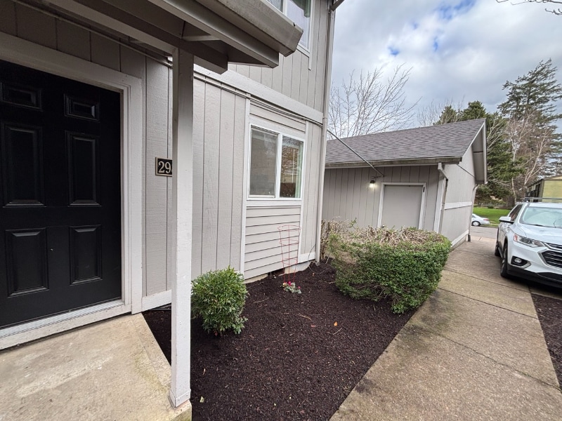 Building Photo - 29805 SW Montebello Dr