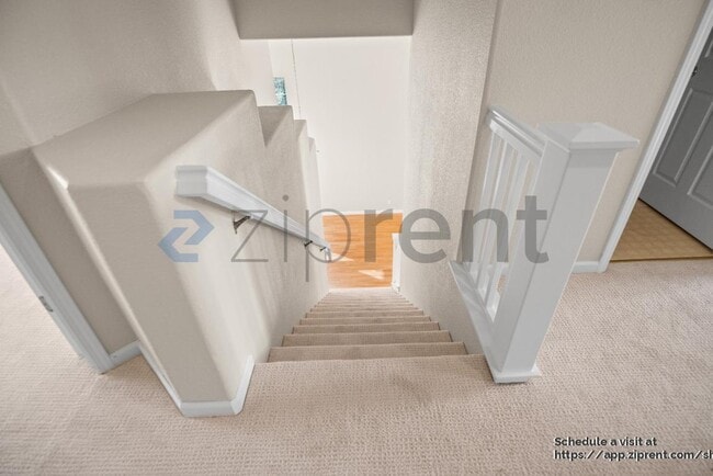 Building Photo - 514 Issac Ct