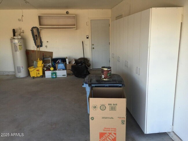 Building Photo - 12138 E Oriole Way