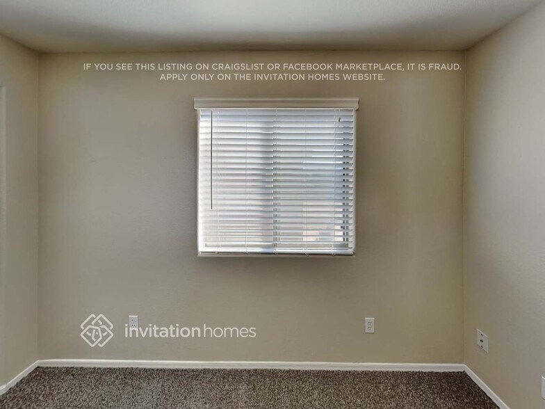 Building Photo - 7208 S 56th Ave