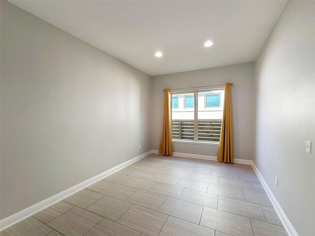 Building Photo - 7112 Cut Plains Trail