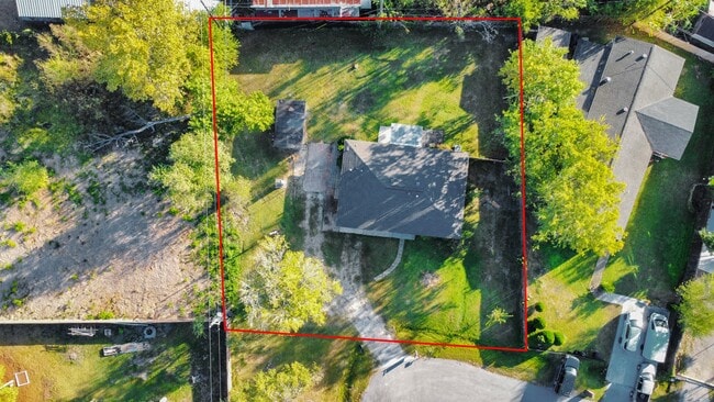 Building Photo - 7922 Sheree St