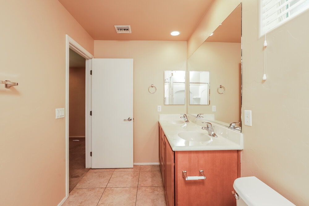 Building Photo - 10992 E Gray Mare Trail