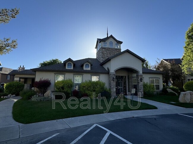 Building Photo - 1607 W 110 N